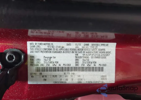 2016 Ford Focus Se z USA, uszkodzony, nr VIN 1FADP3F21GL232287